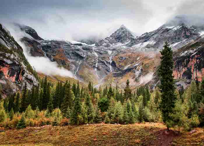 南充租大巴到成都，一天要花多少钱？老司机给你算笔明白账！-第3张图片-成都租车公司
